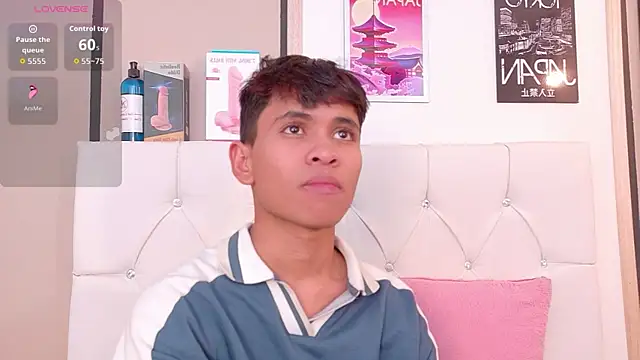 Ethan Westt online show from January 16, 8:24 pm