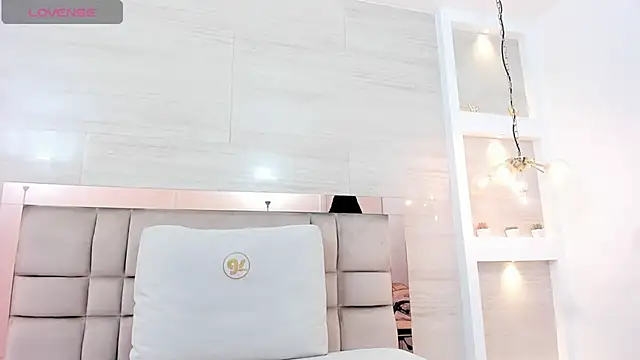 Snapshot of ankara_brownn chatting on March 19, 8:00 pm ankara brownn online show from March 19, 8:00 pm