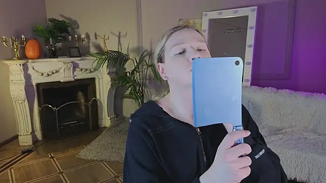 Jes Solar online show from November 5, 9:48 pm