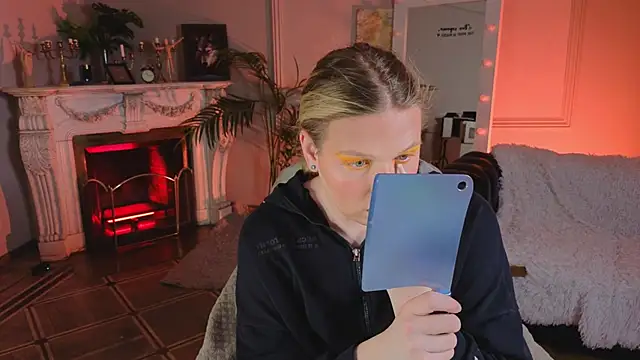 Jes Solar online show from November 30, 6:23 pm