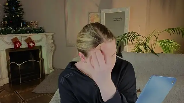 Jes Solar online show from December 18, 10:05 pm