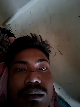 Snapshot of nipu_9 chatting on May 27, 12:13 pm nipu 9 online show from May 27, 12:13 pm