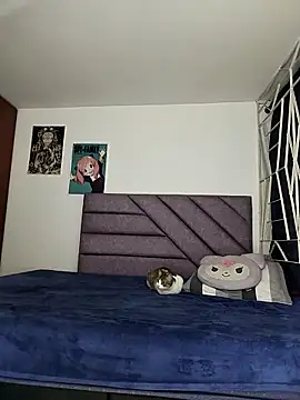 KARINNA  RAVEN online show from April 8, 11:48 pm