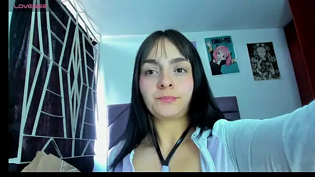 Snapshot of KARINNA__RAVEN chatting on May 3, 10:16 pm KARINNA RAVEN online show from May 3, 10:16 pm