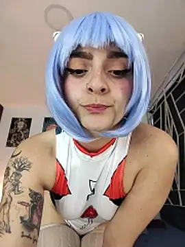 Snapshot of KARINNA__RAVEN chatting on May 27, 10:51 pm KARINNA RAVEN online show from May 27, 10:51 pm