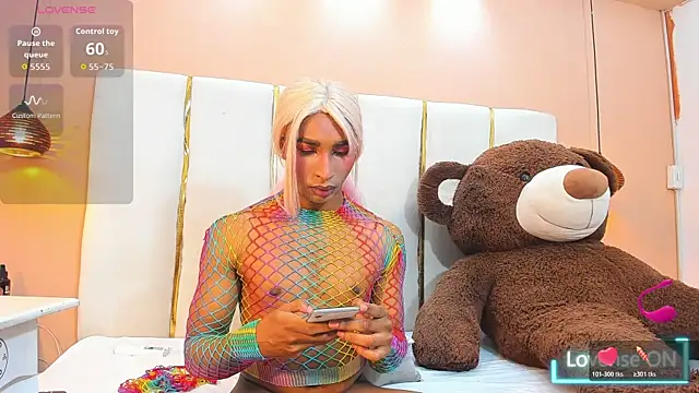 Electtra Scretch online show from March 31, 4:35 am