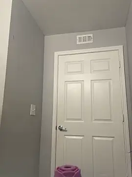 msvelvet20 online show from March 27, 5:13 am