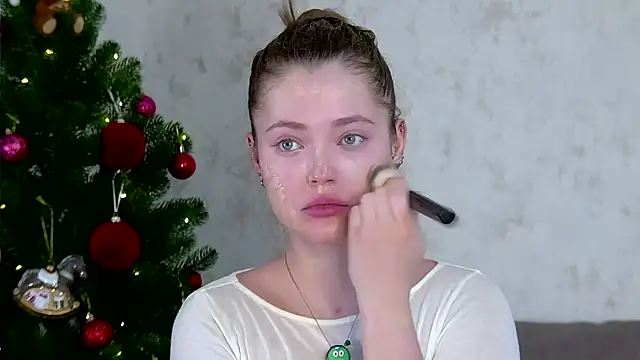 AshleyD  online show from January 19, 12:09 pm