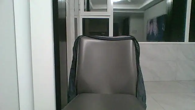 Snapshot of nole_china7 chatting on April 25, 1:41 pm nole china7 online show from April 25, 1:41 pm