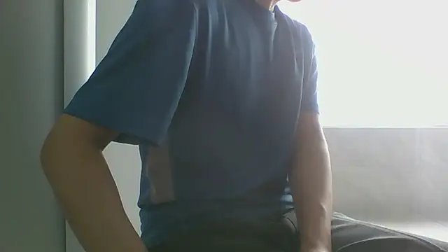 Snapshot of nole_china7 chatting on May 26, 12:50 am nole china7 online show from May 26, 12:50 am