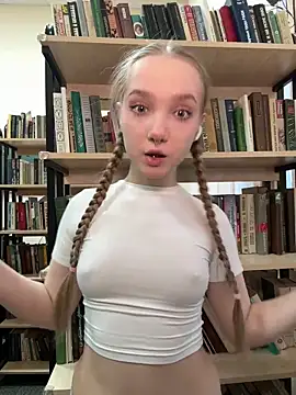 bambi lu online show from April 21, 4:01 pm