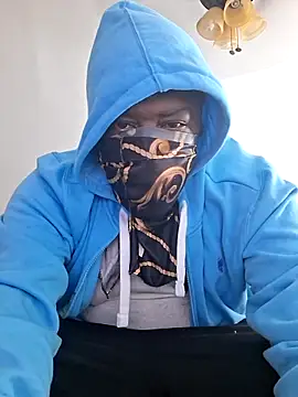 Snapshot of bigdick650 chatting on May 17, 4:58 pm bigdick650 online show from May 17, 4:58 pm