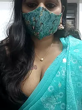 Snapshot of aparna99 chatting on November 15, 9:32 pm aparna99 online show from November 15, 9:32 pm