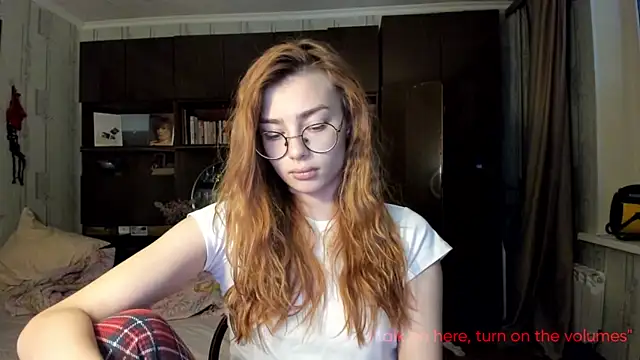 AngelaSwan online show from October 13, 3:12 pm