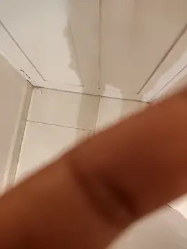 Snapshot of UAjit chatting on October 31, 8:10 pm UAjit online show from October 31, 8:10 pm