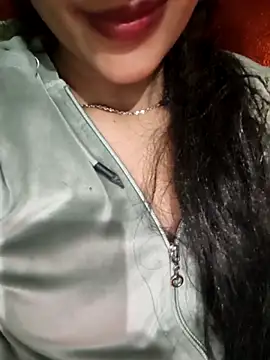 Eshwari Chopra online show from February 3, 7:19 pm