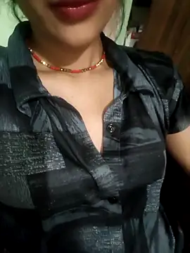 Eshwari Chopra online show from April 3, 3:37 am