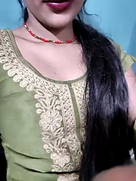 Snapshot of Eshwari_Chopra chatting on May 6, 6:19 am Eshwari Chopra online show from May 6, 6:19 am