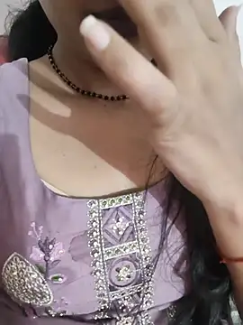 Snapshot of Eshwari_Chopra chatting on June 20, 11:51 pm Eshwari Chopra online show from June 20, 11:51 pm