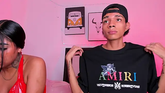 candyandmarilyn online show from January 15, 11:30 pm