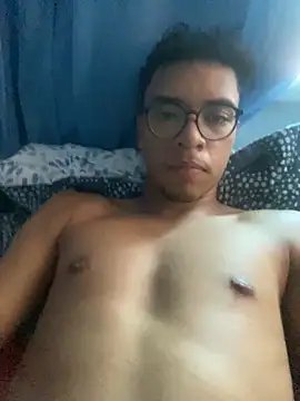 Snapshot of hiaguexxx chatting on November 8, 6:40 pm hiaguexxx online show from November 8, 6:40 pm