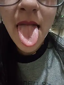 Snapshot of Camilitah chatting on July 14, 6:35 pm Camilitah online show from July 14, 6:35 pm