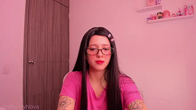 Snapshot of ImBunnyNova chatting on April 23, 2:08 pm ImBunnyNova online show from April 23, 2:08 pm