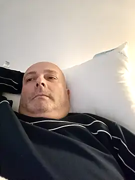 Alexis Bull online show from March 19, 8:34 am