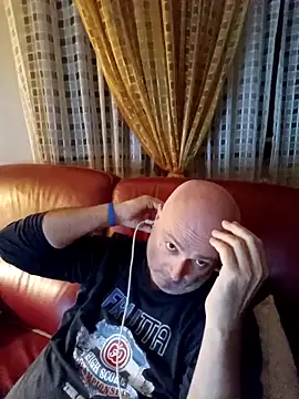 Alexis Bull online show from October 23, 11:14 pm