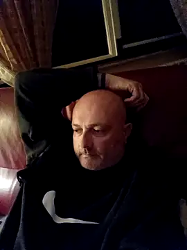 Alexis Bull online show from February 26, 11:26 pm