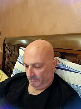 Alexis Bull online show from July 12, 7:16 pm