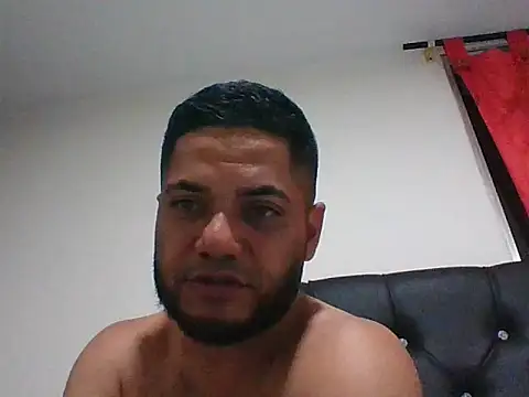 Snapshot of Alexanonimo chatting on October 29, 3:53 am Alexanonimo online show from October 29, 3:53 am