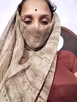 Snapshot of Soniy-Maax chatting on May 7, 4:34 pm Soniy-Maax online show from May 7, 4:34 pm