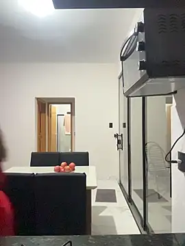 Manu 2002  online show from April 3, 3:15 am