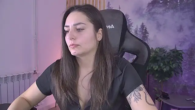 ValeriiMills online show from February 14, 2:47 pm