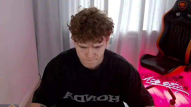 DanyDavis online show from April 18, 8:51 am