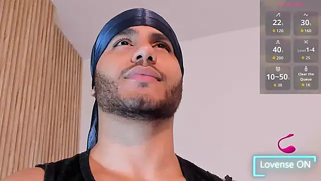 Snapshot of ibraiimm chatting on October 30, 10:32 pm ibraiimm online show from October 30, 10:32 pm