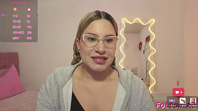 saaya tay online show from January 19, 3:10 am