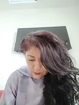 Snapshot of lunadicty chatting on July 16, 10:27 pm lunadicty online show from July 16, 10:27 pm