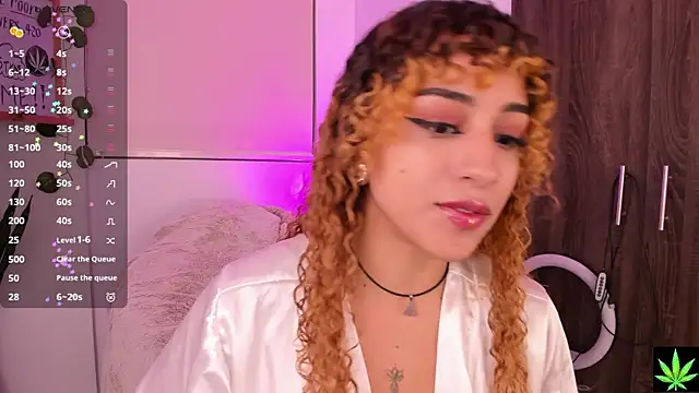 Snapshot of MaryJanelovers chatting on September 26, 12:36 am MaryJanelovers online show from September 26, 12:36 am