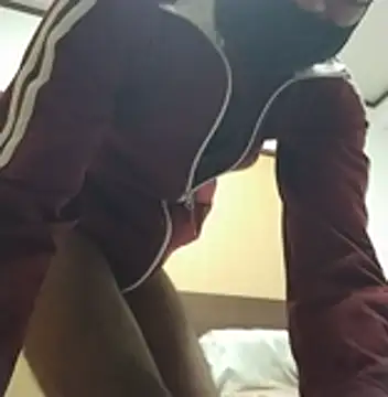 SunkLupus online show from February 18, 12:45 pm