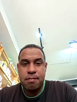 elnegro707070 online show from February 12, 2:34 pm