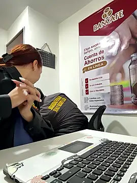 MELODY  06 online show from January 5, 8:45 pm