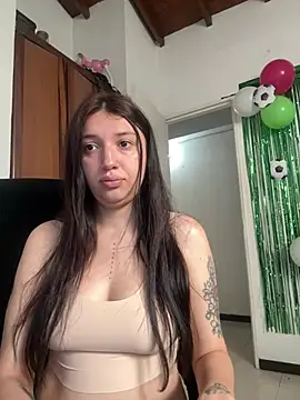 Snapshot of Mia__Gray chatting on June 11, 4:16 pm Mia Gray online show from June 11, 4:16 pm