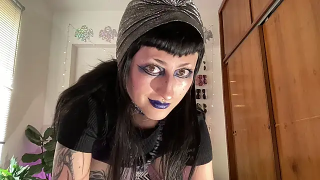 Snapshot of ELENA_UMBRA chatting on May 22, 7:41 pm ELENA UMBRA online show from May 22, 7:41 pm