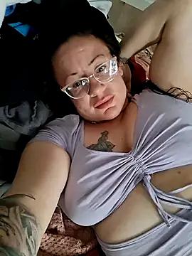 kinkikatie69 online show from September 28, 10:15 pm