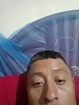 luuiss12 online show from October 30, 6:04 am