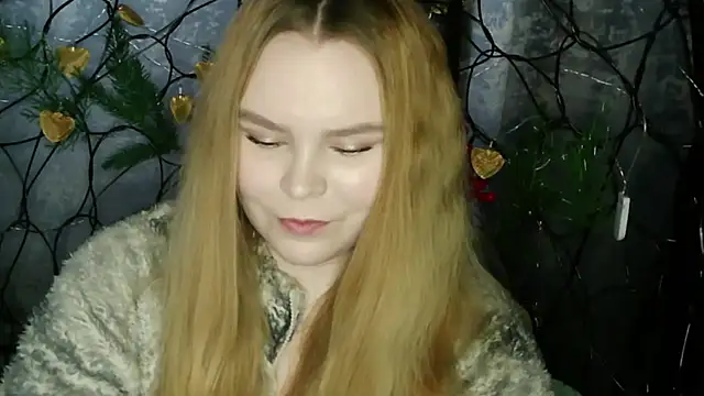 Snapshot of blushing_star chatting on February 23, 7:17 am blushing star online show from February 23, 7:17 am