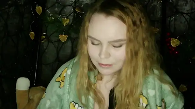 Snapshot of blushing_star chatting on February 27, 6:08 pm blushing star online show from February 27, 6:08 pm