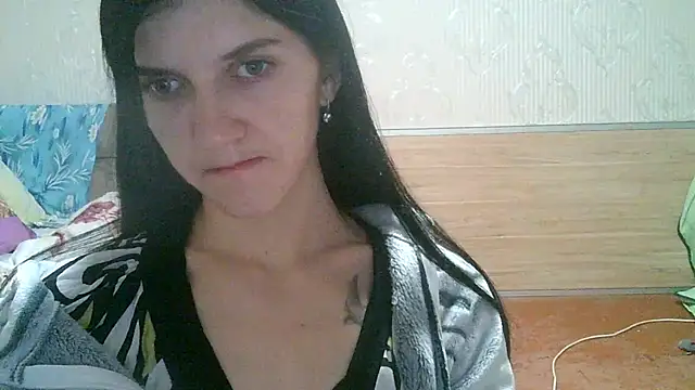 Casey Jeannie online show from December 5, 8:49 pm